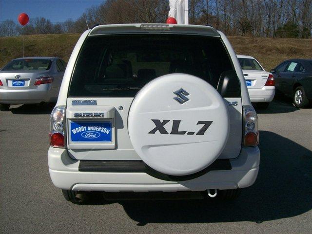 2005 Suzuki XL-7 Open-top