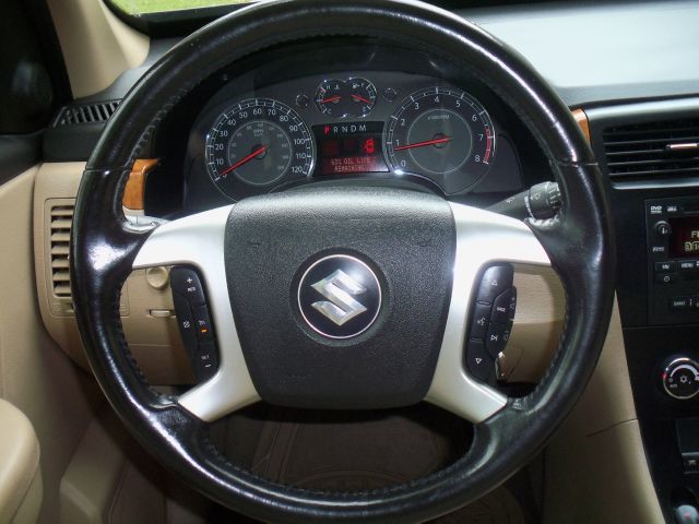 2007 Suzuki XL-7 Quadcab Laramie SLT