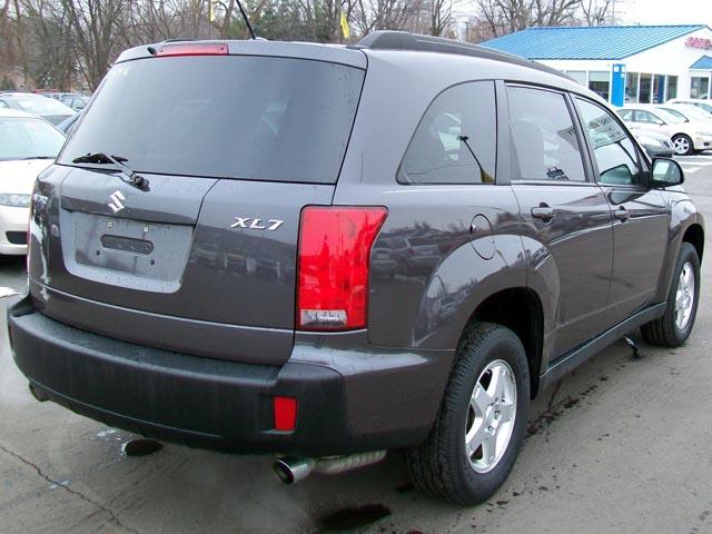 2007 Suzuki XL-7 4dr SES Van