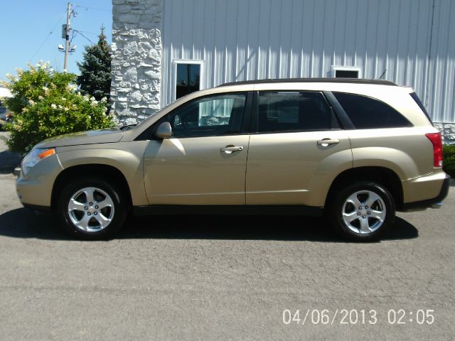 2008 Suzuki XL-7 Hatchback SVM Sedan