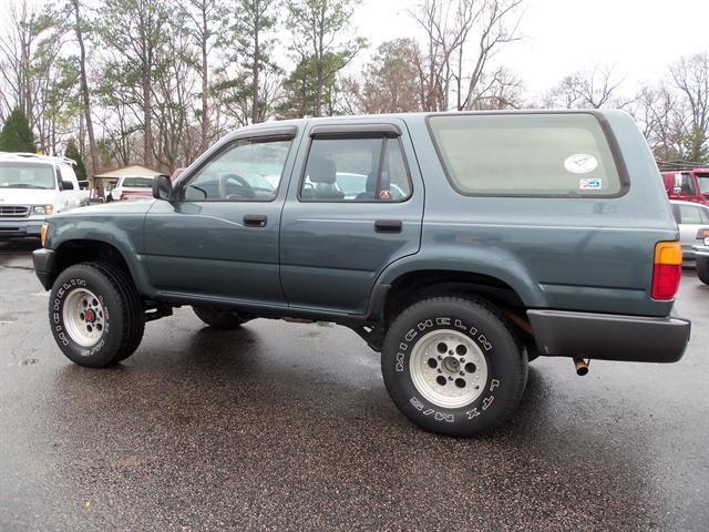 1991 Toyota 4Runner Base