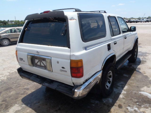 1995 Toyota 4Runner 5dr Wgn Auto STD (natl) Hatchback