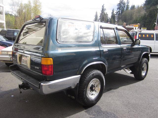 1995 Toyota 4Runner SLT 25