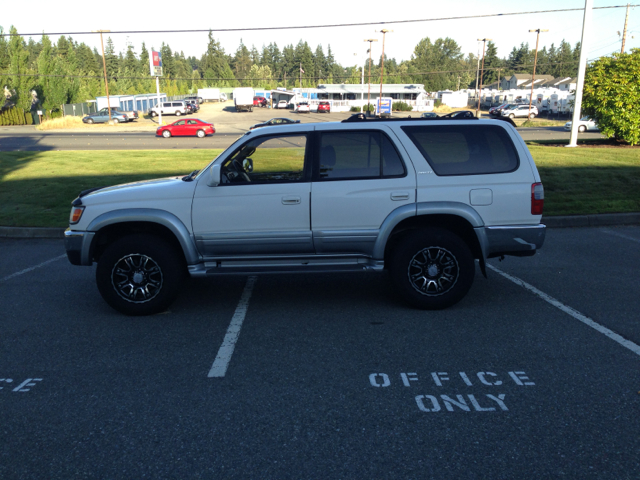 1997 Toyota 4Runner Super