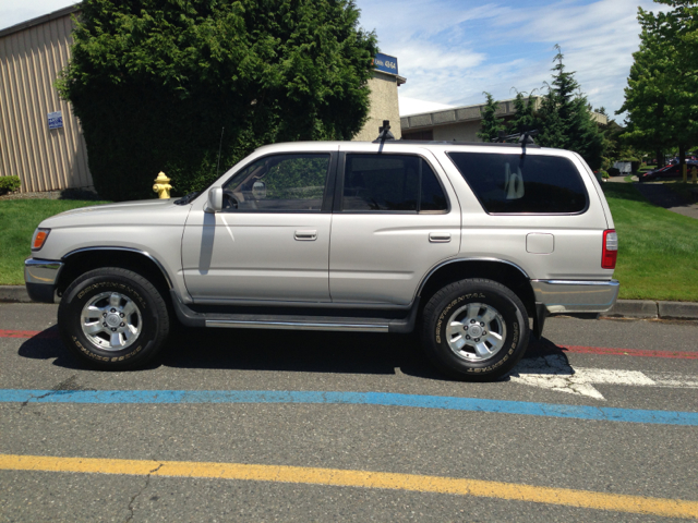 1998 Toyota 4Runner I Limited