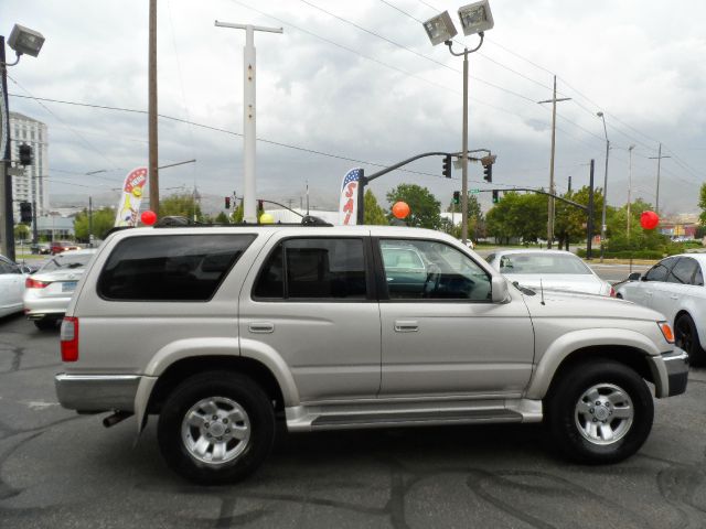 2000 Toyota 4Runner I Limited