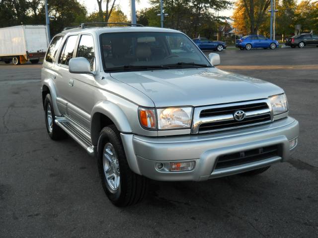 2000 Toyota 4Runner SLT 25