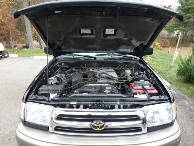 2000 Toyota 4Runner SXT Extra Clean Great MPG