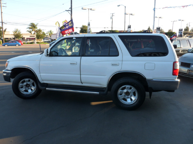 2000 Toyota 4Runner GT Limited