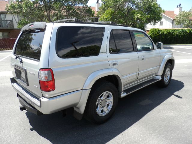 2000 Toyota 4Runner I Limited