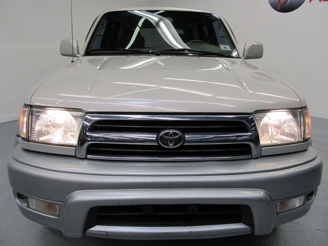 2000 Toyota 4Runner Super