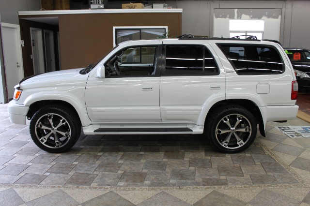 2000 Toyota 4Runner Super