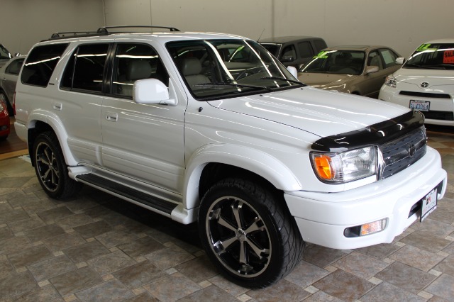 2000 Toyota 4Runner Super