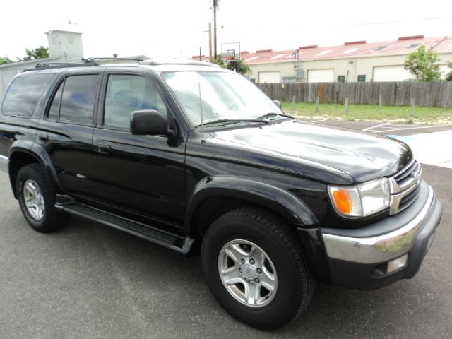 2001 Toyota 4Runner 3.8L MUST Seeone Owner Clean Carfax Sedan