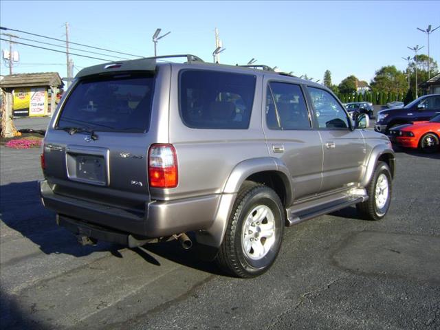 2002 Toyota 4Runner FWD 4dr Auto