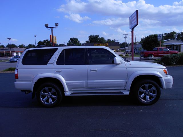 2002 Toyota 4Runner Super