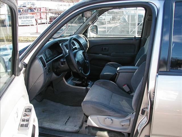 2002 Toyota 4Runner XLT - 4X4 Sharp