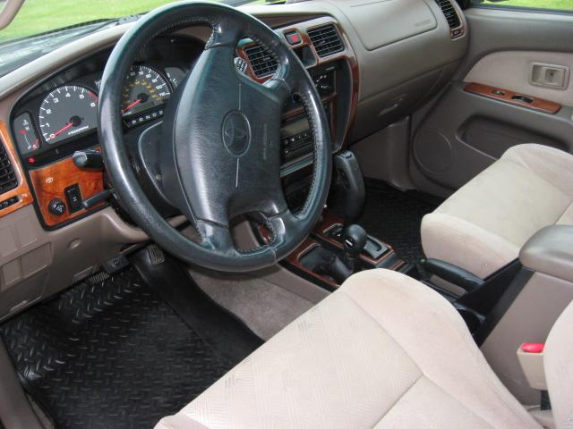 2002 Toyota 4Runner 3.5 H.O V6 Sedan