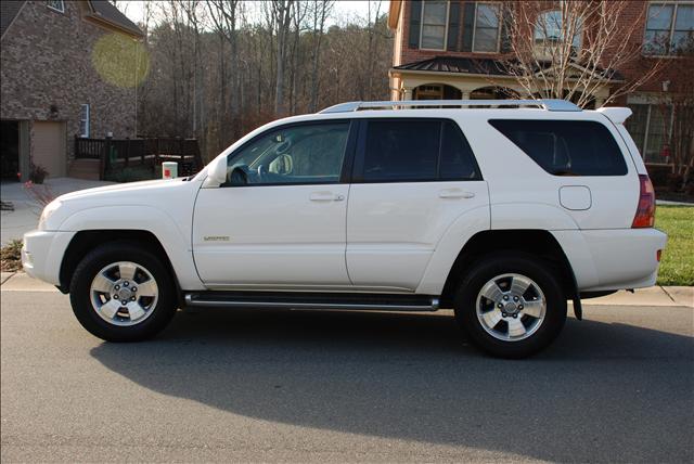 2004 Toyota 4Runner SLT 25