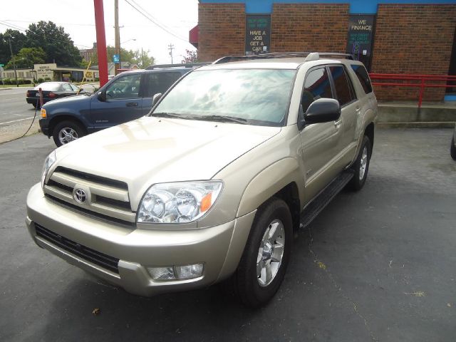 2004 Toyota 4Runner LTZ, DVD, NAV, SUN Roof, Loade