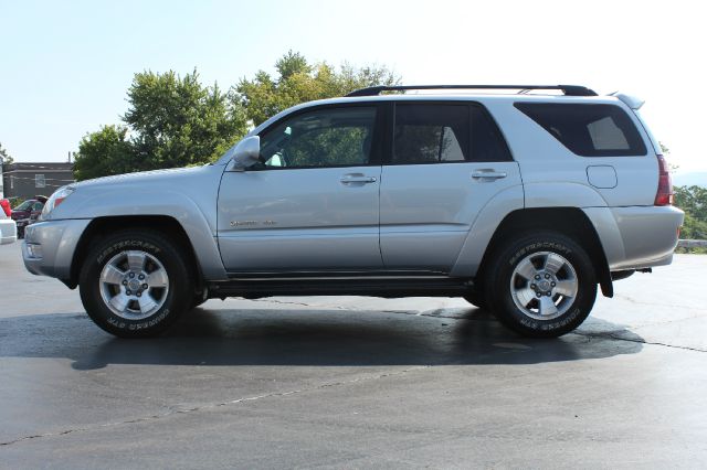 2005 Toyota 4Runner SLT 25