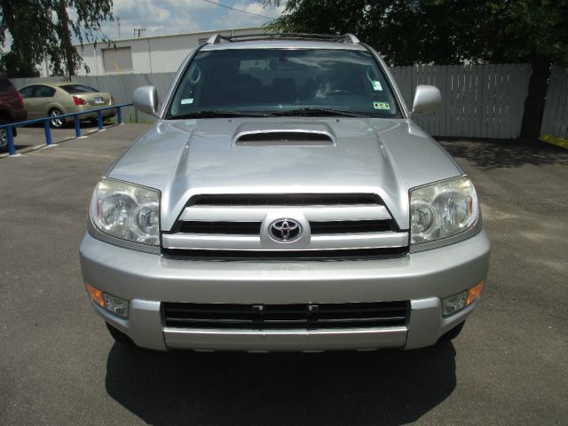 2005 Toyota 4Runner WOW ONE Owner Super Clean