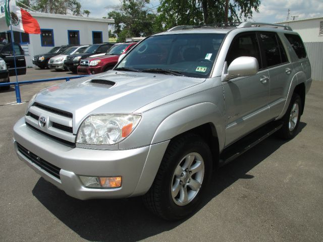 2005 Toyota 4Runner WOW ONE Owner Super Clean