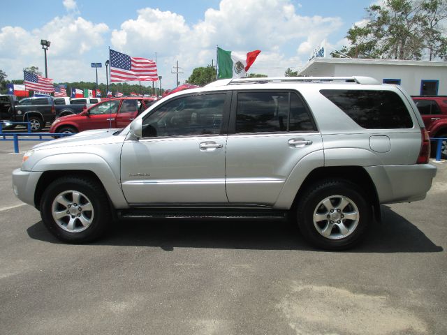 2005 Toyota 4Runner WOW ONE Owner Super Clean