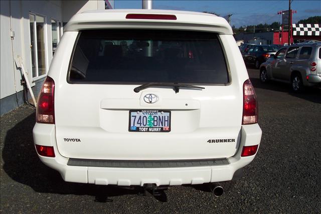 2005 Toyota 4Runner SLT 25