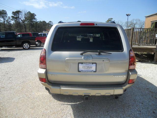 2005 Toyota 4Runner 5dr Wgn Auto STD (natl) Hatchback