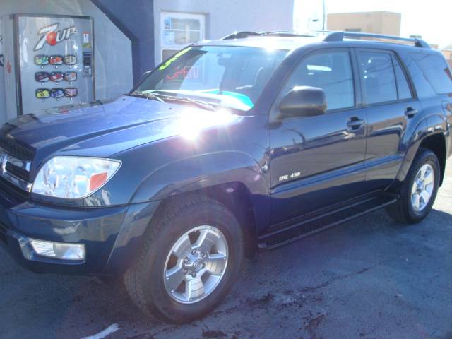 2005 Toyota 4Runner LT Pickup 4D 8 Ft