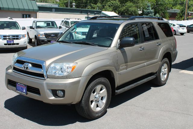 2006 Toyota 4Runner 3.5 H.O V6 Sedan