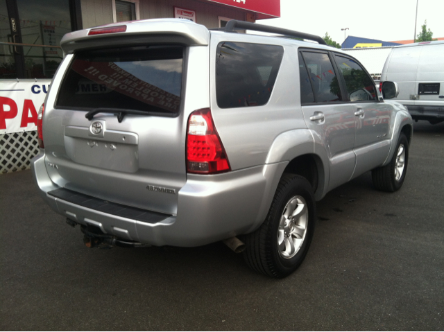 2006 Toyota 4Runner Reg Cab FLAT BED