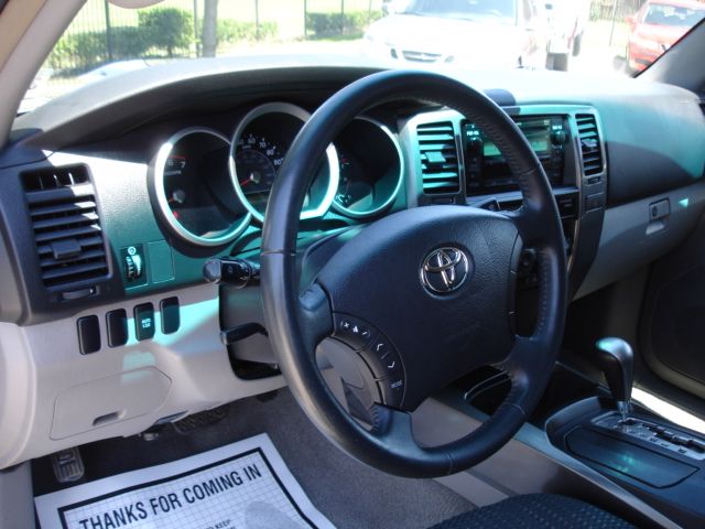 2007 Toyota 4Runner LTZ, DVD, NAV, SUN Roof, Loade