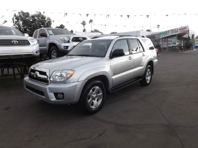 2007 Toyota 4Runner LTZ, DVD, NAV, SUN Roof, Loade