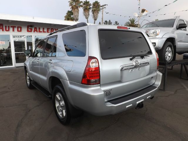 2007 Toyota 4Runner LTZ, DVD, NAV, SUN Roof, Loade