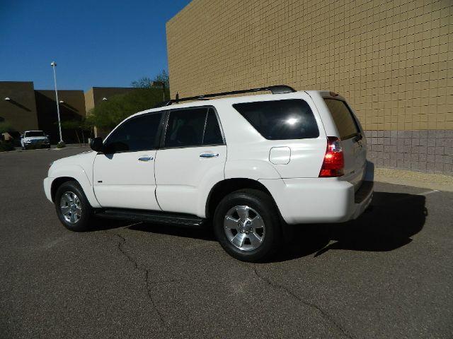 2008 Toyota 4Runner LTZ, DVD, NAV, SUN Roof, Loade