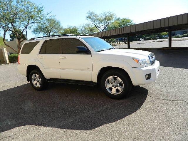 2008 Toyota 4Runner LTZ, DVD, NAV, SUN Roof, Loade