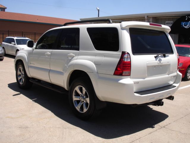 2008 Toyota 4Runner LTZ, DVD, NAV, SUN Roof, Loade