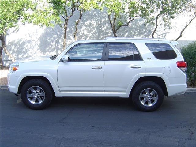 2010 Toyota 4Runner LT Pickup 4D 8 Ft