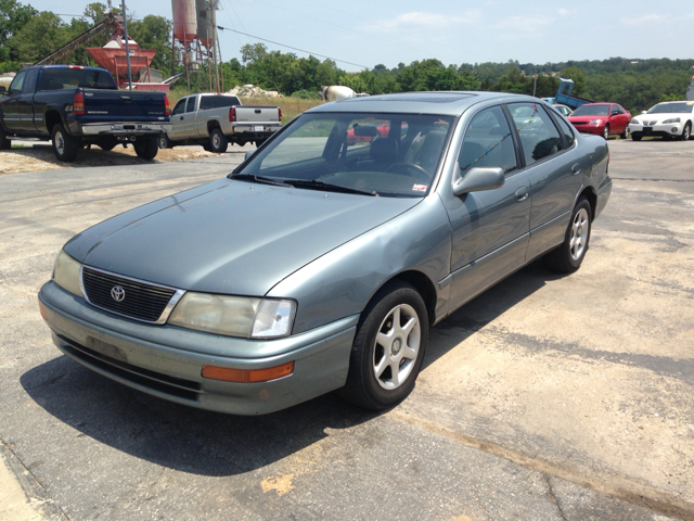 1995 Toyota Avalon XLS