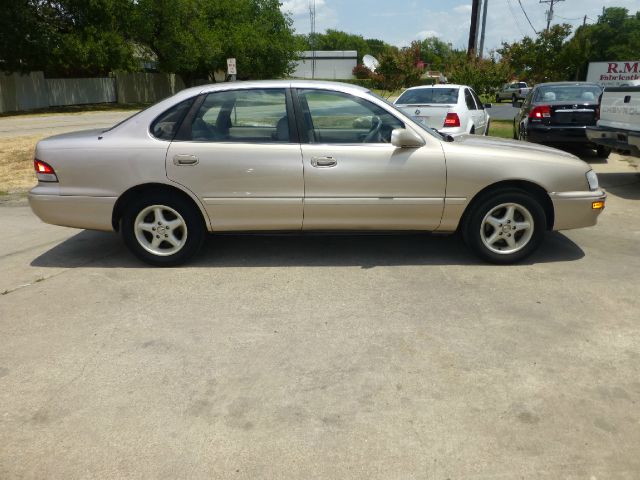 1996 Toyota Avalon XLS