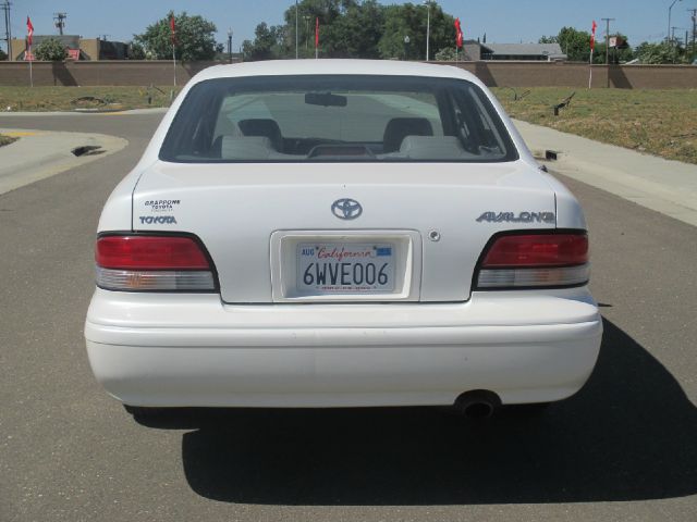 1996 Toyota Avalon LS Flex Fuel 4x4 This Is One Of Our Best Bargains