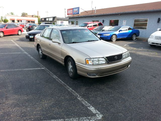 1996 Toyota Avalon XLS