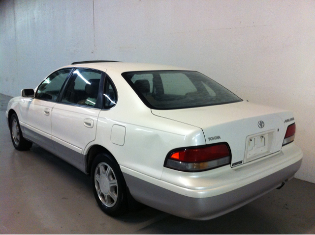 1996 Toyota Avalon XLS