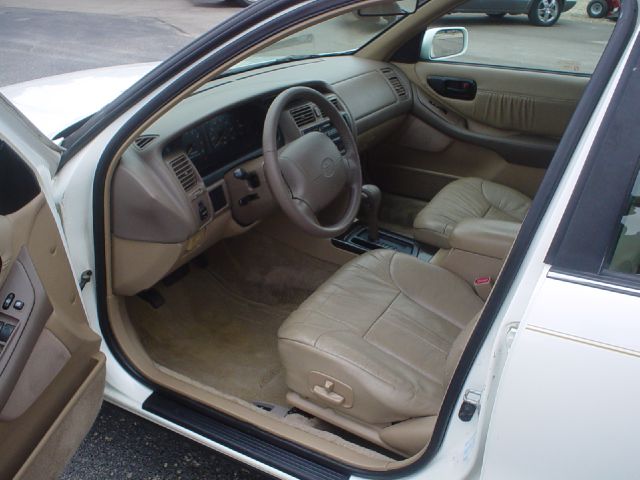 1997 Toyota Avalon XLS