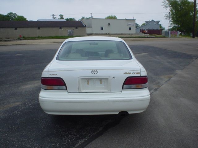 1997 Toyota Avalon XLS