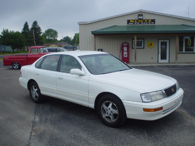 1997 Toyota Avalon XLS