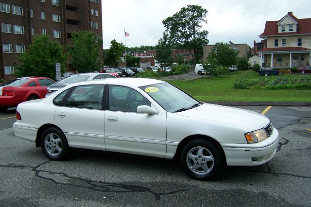 1999 Toyota Avalon Sport 4WD