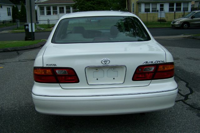 1999 Toyota Avalon Sport 4WD